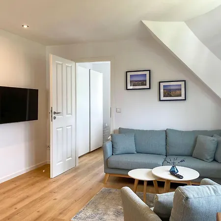 Haus Am Kleinen Hafen No 3 Born